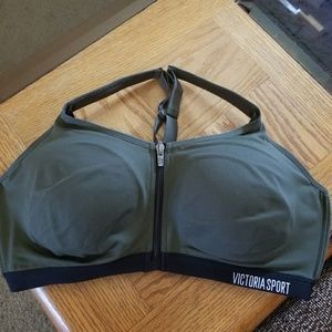 VS Sports bra front zip
